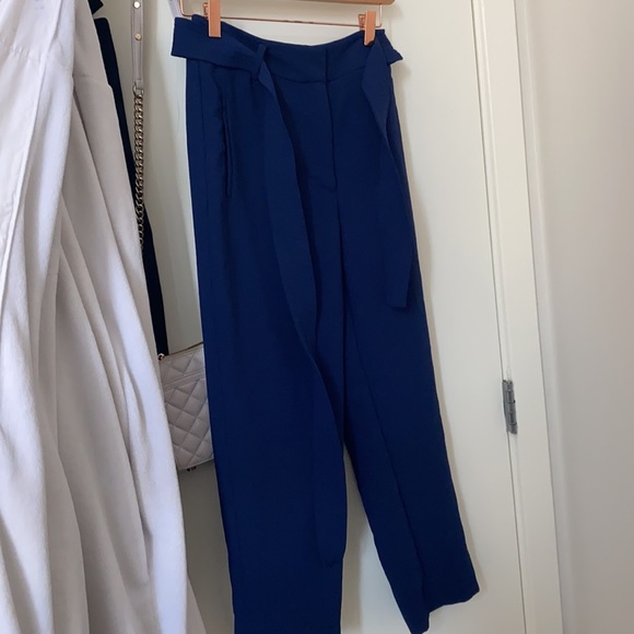 Aritzia tie front pants classic navy size 6 - Picture 3 of 4